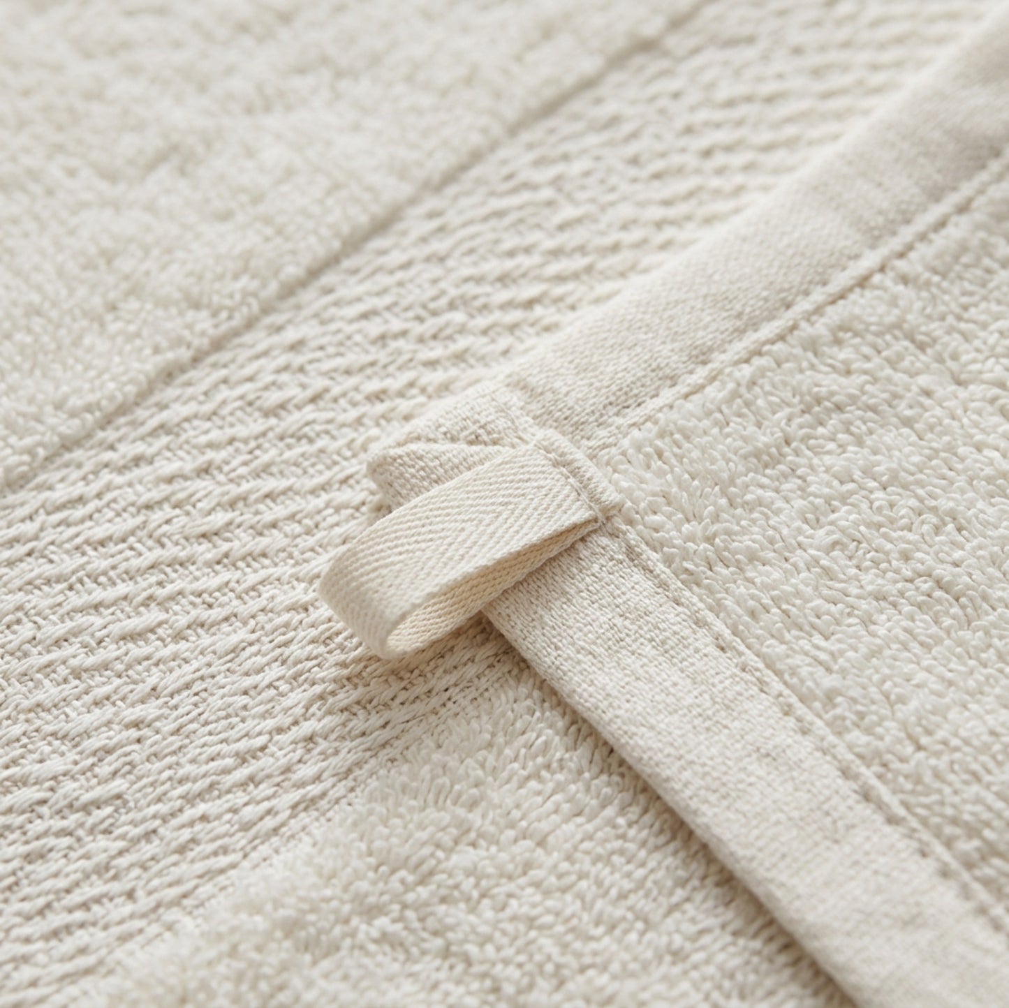 Tastl Courtline Cotton Terry Sports Towel 18 x 36 in Natural White - Detail view