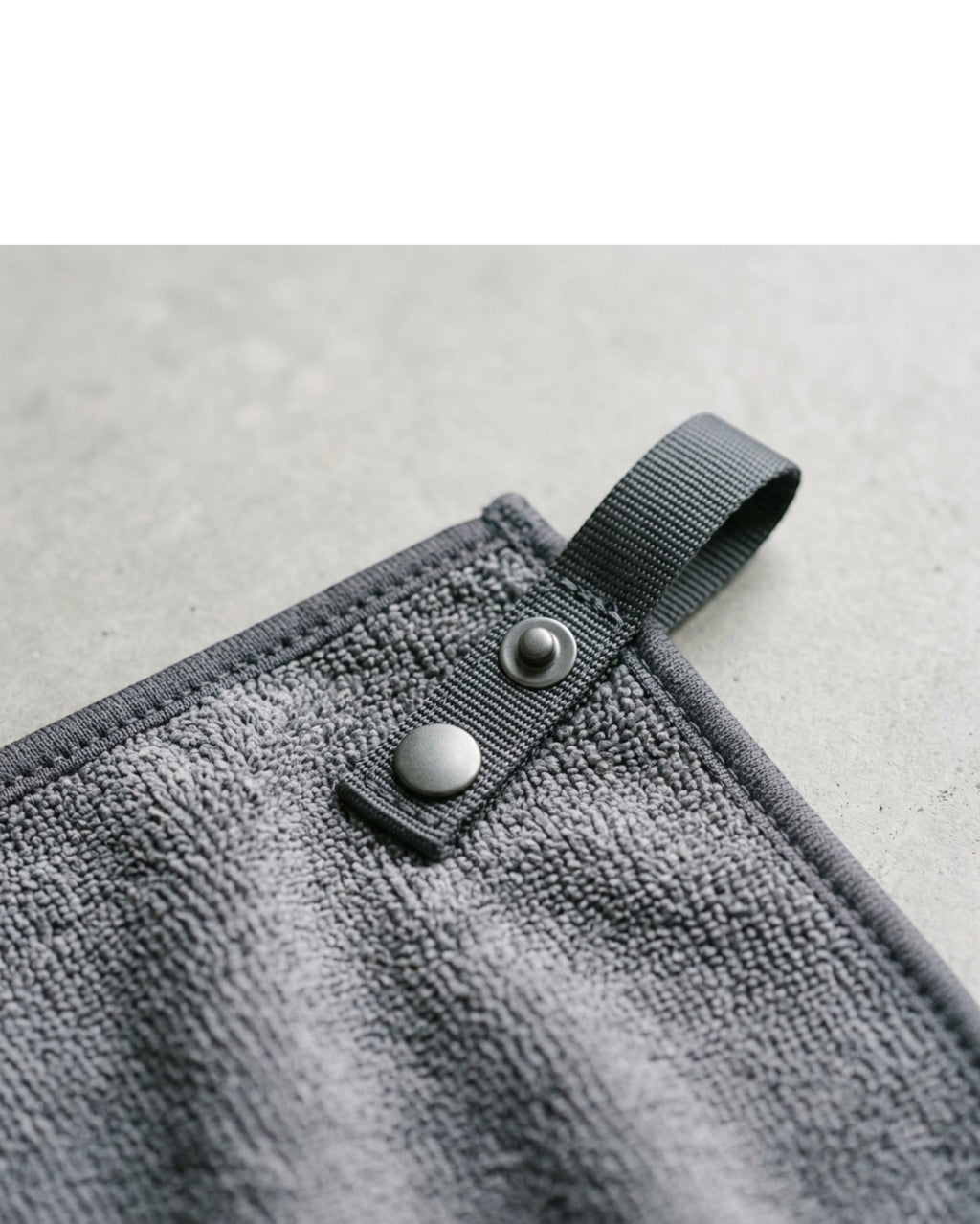 Tastl Running Towel with Snap Loop Microfiber Gray